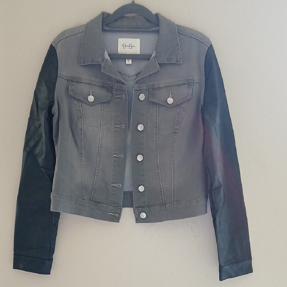 Jessica Simpson Jackets & Blazers - Jessica Simpson Two-Tone Jean Jacket Sz‎ M
